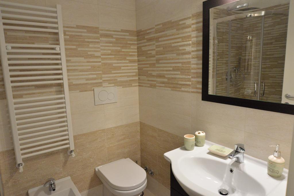 Casa Di Alessandra โรม ภายนอก รูปภาพ